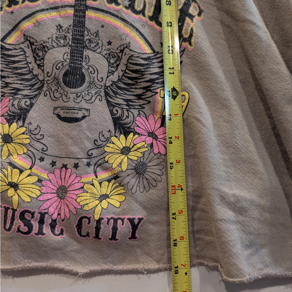 163 Fashion Nova Taupe Graphic Sweatshirt - Picture 6 of 6